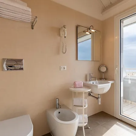 Lux 3* Caorle