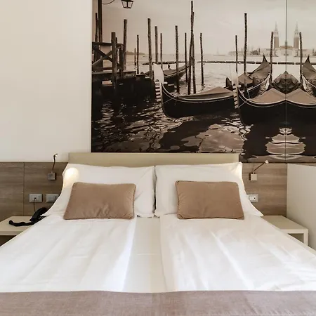 Hotell Lux